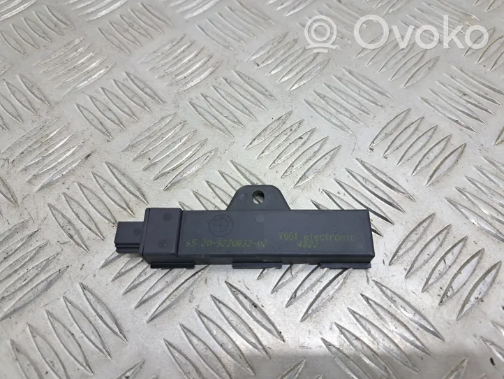 BMW 5 F10 F11 Antenna comfort per interno 9220832