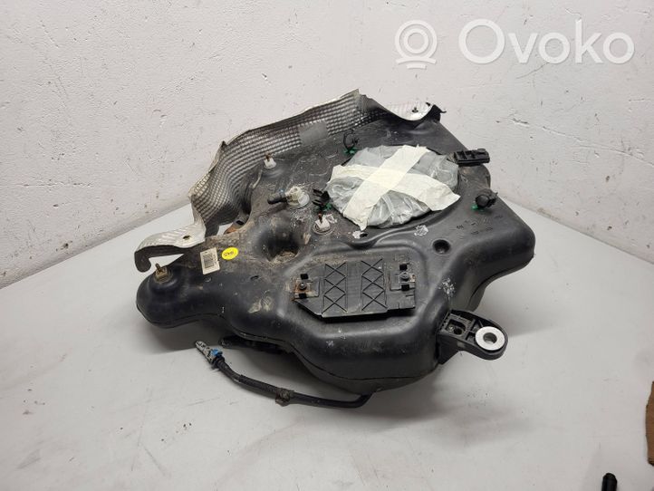 Audi A6 S6 C7 4G Serbatoio vaschetta liquido AdBlue 4G0131877