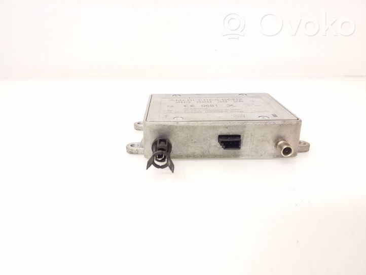 Mercedes-Benz C AMG W203 Aerial antenna amplifier 2038203926