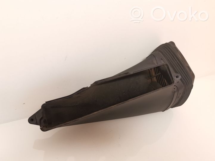 Audi A7 S7 4G Oro paėmimo kanalo detalė (-ės) 4G0129624D