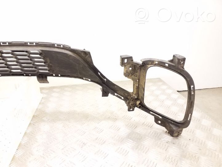 KIA Carens III Mascherina inferiore del paraurti anteriore 86561A4000