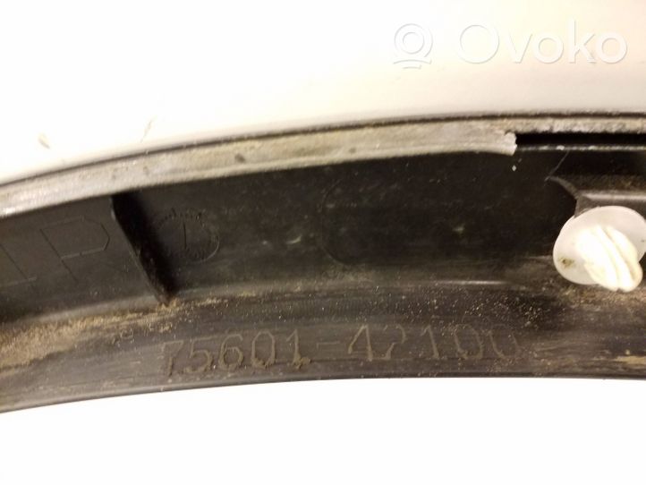 Toyota RAV 4 (XA40) Rivestimento passaruota anteriore 7560142A00