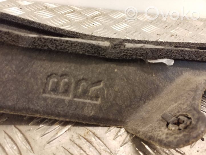 Subaru Outback (BS) Supporto/guarnizione in poliuretano espanso del parafango 