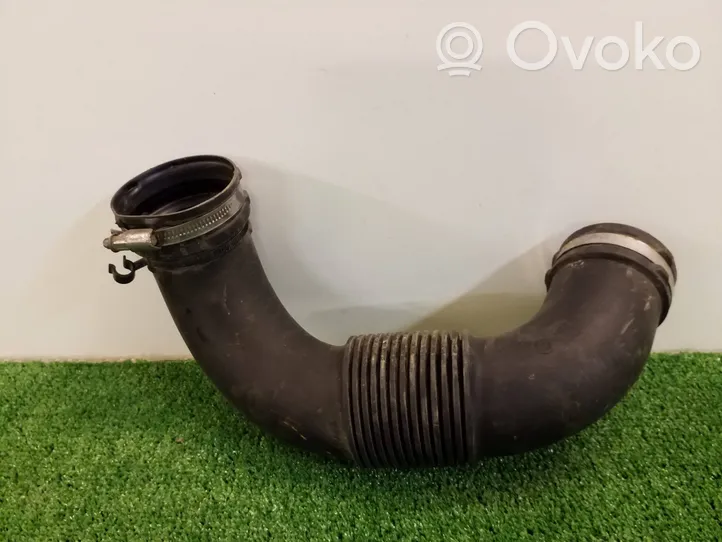 Opel Vivaro Air intake hose/pipe 1105223S01