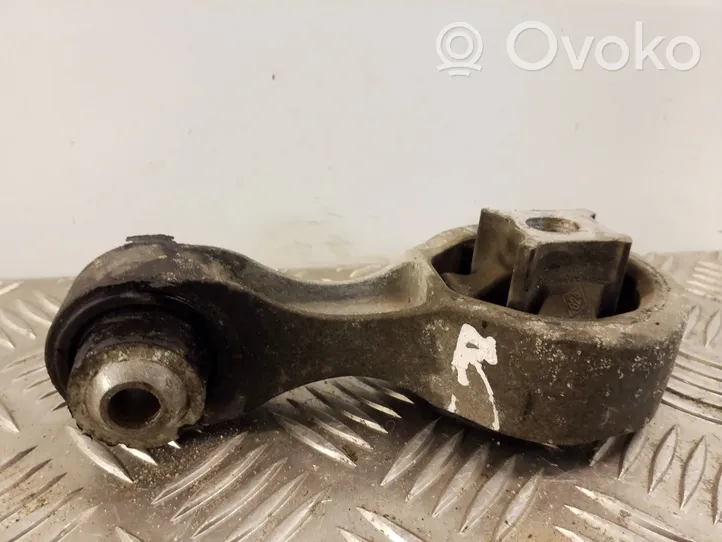 Opel Vivaro Engine mount bracket 8200404271