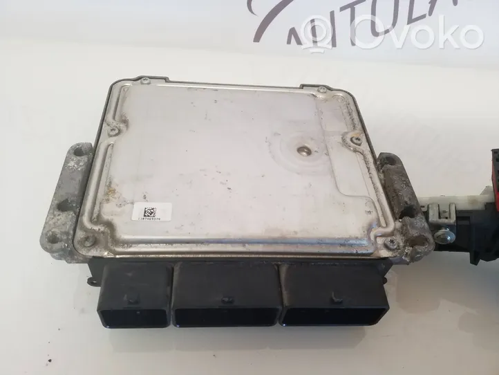 Renault Trafic III (X82) Komputer / Sterownik ECU i komplet kluczy 237106626R