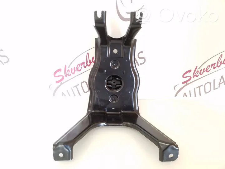 Audi A4 S4 B9 Supporto di montaggio ruota di scorta 8W0802715