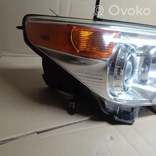 Toyota Land Cruiser (J200) Faro/fanale LAMPA