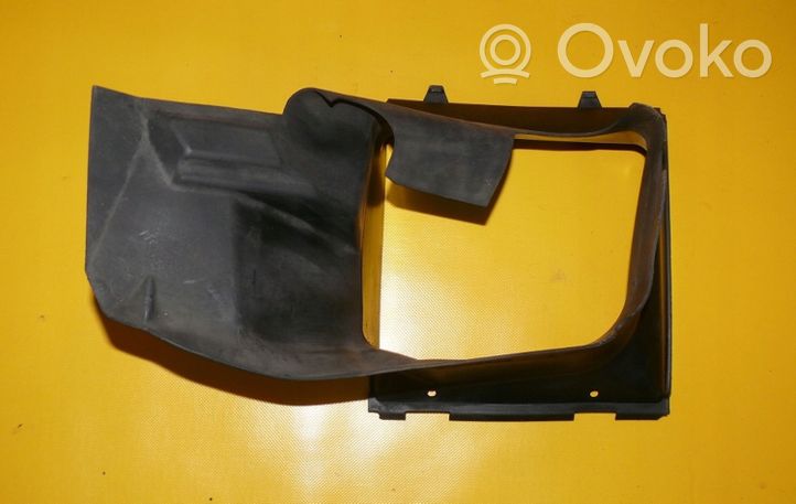 Audi A8 S8 D2 4D Parte del condotto di aspirazione dell'aria 4D0121333L