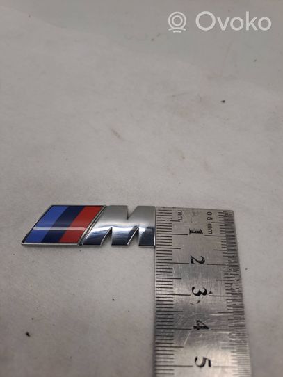 BMW X4 G02 Logos, emblème, badge d’aile 8058881