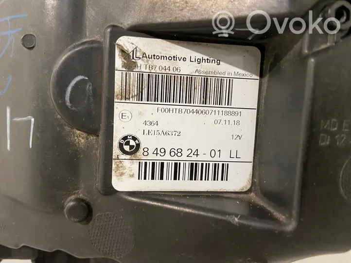 BMW X3 G01 Lampa przednia 8496824