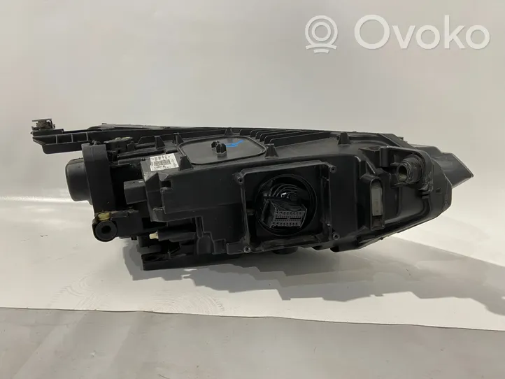 Volkswagen PASSAT B8 Lampa przednia 3G1941035L