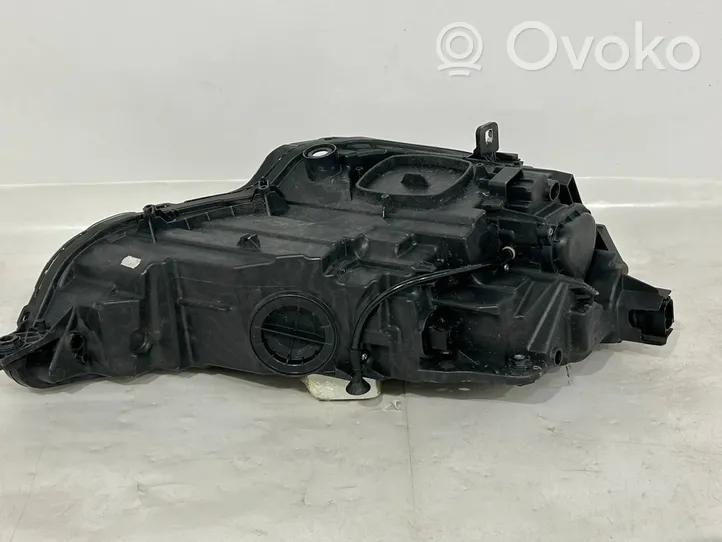 Audi A3 8Y Lampa przednia 6Y0941011