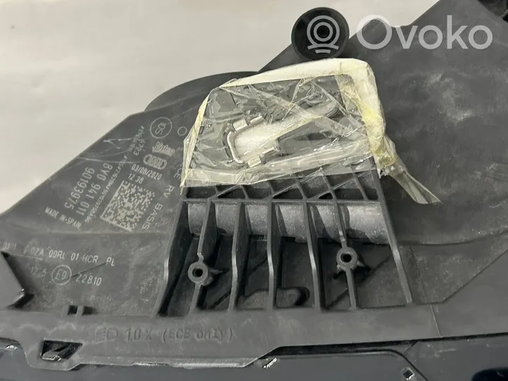 Audi A3 8Y Lampa przednia 6Y0941011