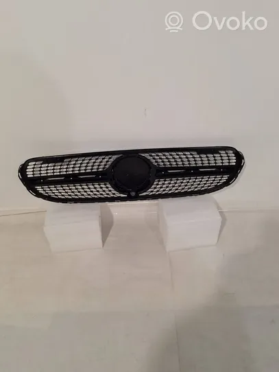 Mercedes-Benz GLC X253 C253 Grille calandre supérieure de pare-chocs avant A0008800300