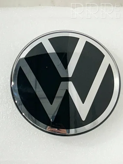 Volkswagen PASSAT B8 Mostrina con logo/emblema della casa automobilistica 5H0853601H