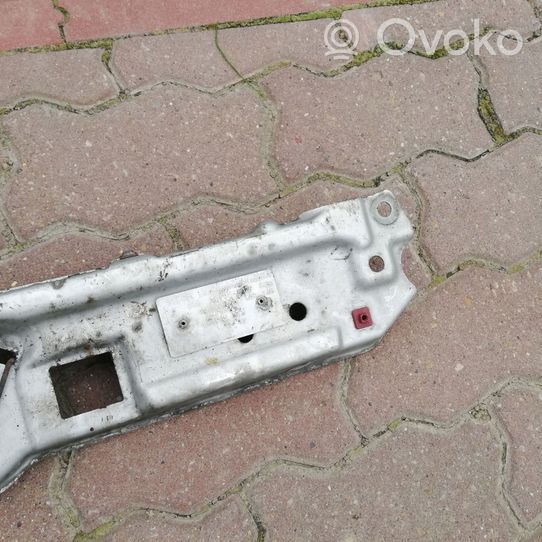 Opel Corsa C Panel mocowania chłodnicy / góra 