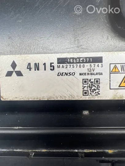 Mitsubishi L200 Sterownik / Moduł ECU 1860C371