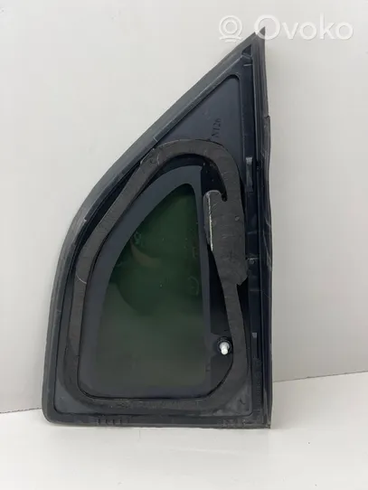 Renault Captur Rear side window/glass 43R001595