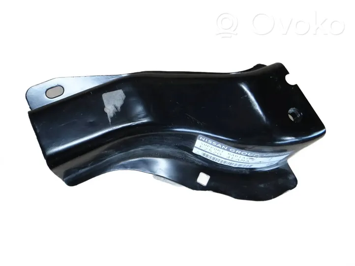 Nissan Qashqai Fixation de radiateur F25204EAMA