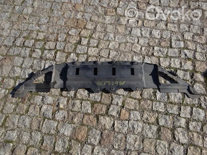 Chevrolet Cruze Front bumper skid plate/under tray 96832928