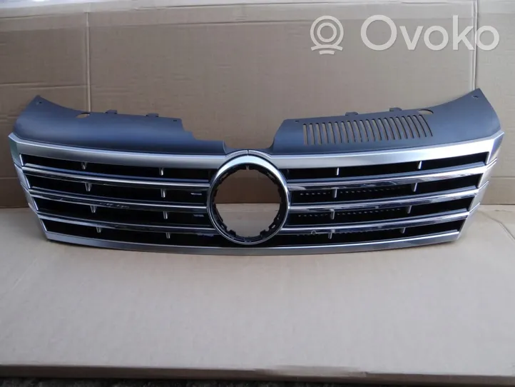 Volkswagen PASSAT CC Grille calandre supérieure de pare-chocs avant 3C8853653A