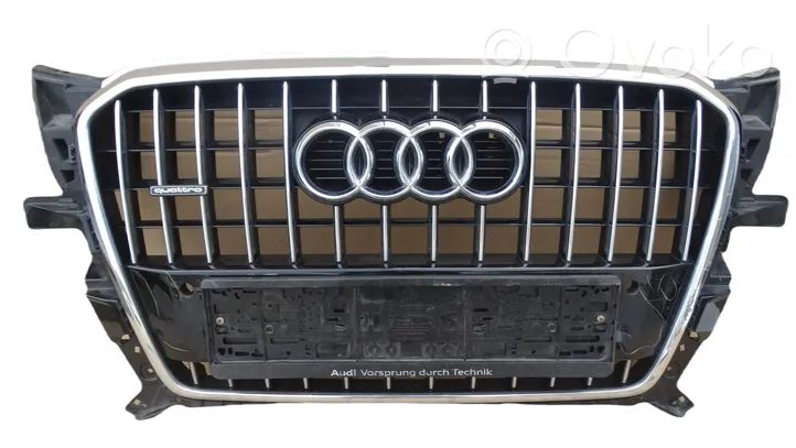 Audi Q5 SQ5 Grotelės viršutinės 8R0853651AB