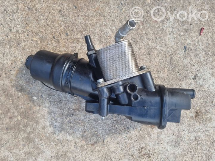 Volkswagen Golf V Radiatore dell’olio del motore 06D115397K