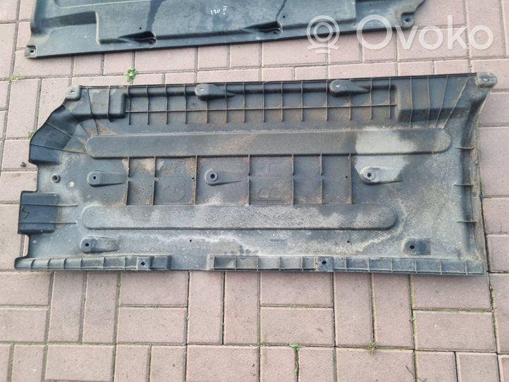 Hyundai i20 (PB PBT) Protector/cubierta de la carrocería inferior trasera 84217-C8000