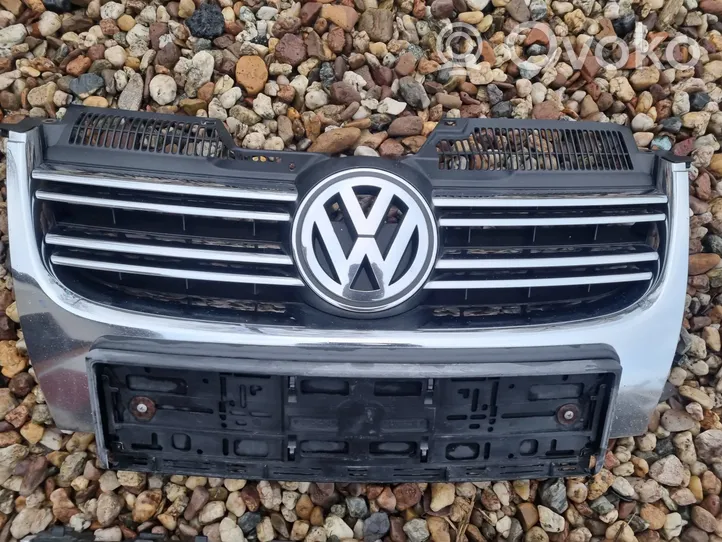 Volkswagen Golf V Front bumper upper radiator grill 1K5853651