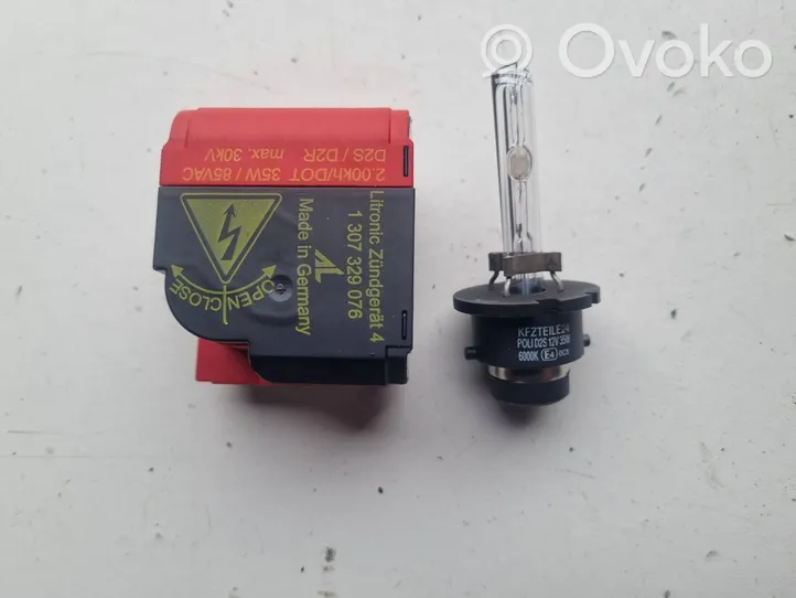 Volkswagen Touran I Headlight ballast module Xenon 1307329076