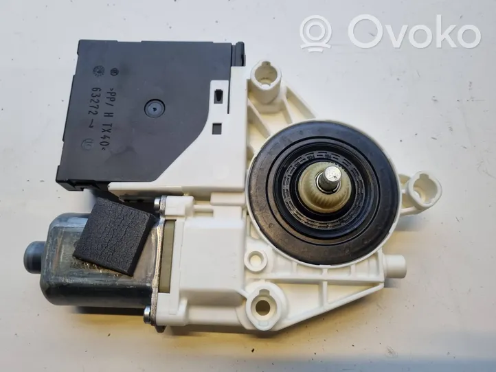 Audi A3 S3 8P Front door window regulator motor 8P0959802Q