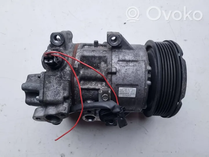 Toyota Avensis T270 Compresseur de climatisation GE447220-9247