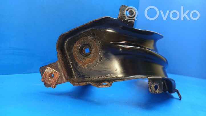 Mercedes-Benz E W211 Support, fixation radiateur 