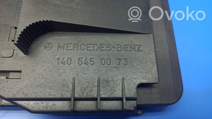 Mercedes-Benz S W140 Couvercle de boîte à fusibles 1040041406