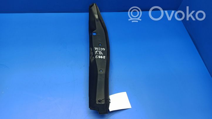 Mercedes-Benz C W204 Rivestimento dell’estremità del parafango A2048890225