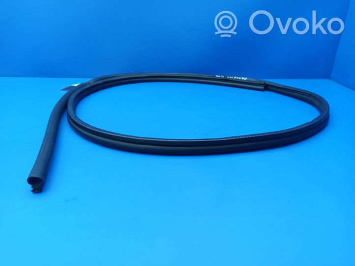 BMW 7 E65 E66 Engine compartment rubber E65