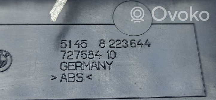 BMW 7 E65 E66 Garniture panneau inférieur de tableau de bord 51458223644