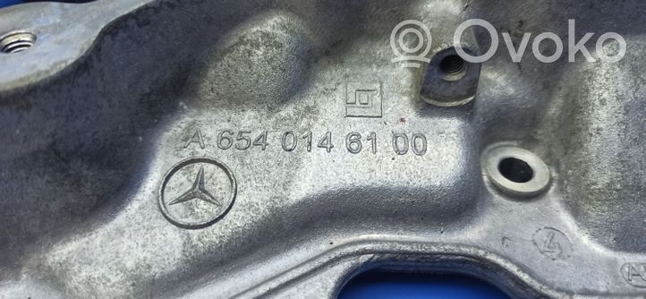 Mercedes-Benz E W213 Öljyn huohotinsäiliö A6540146100