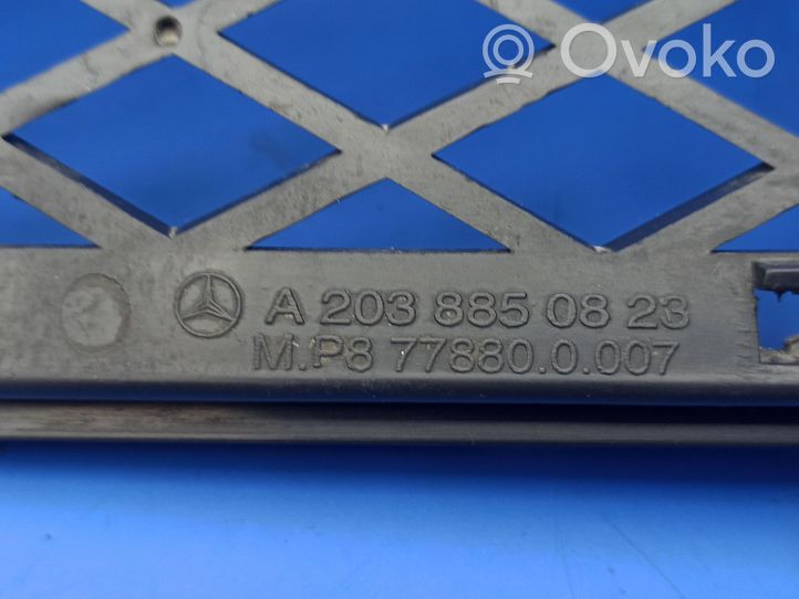 Mercedes-Benz C W203 Grille inférieure de pare-chocs avant A2038850823