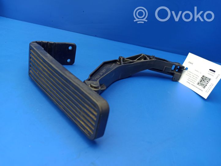 Mercedes-Benz S W140 Accelerator throttle pedal 1403011120