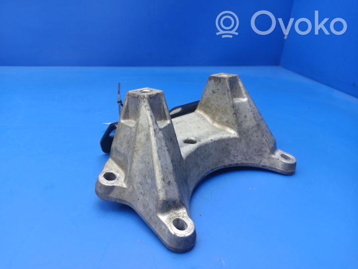 Mercedes-Benz SLK R171 Support de boîte de vitesses A2112420340