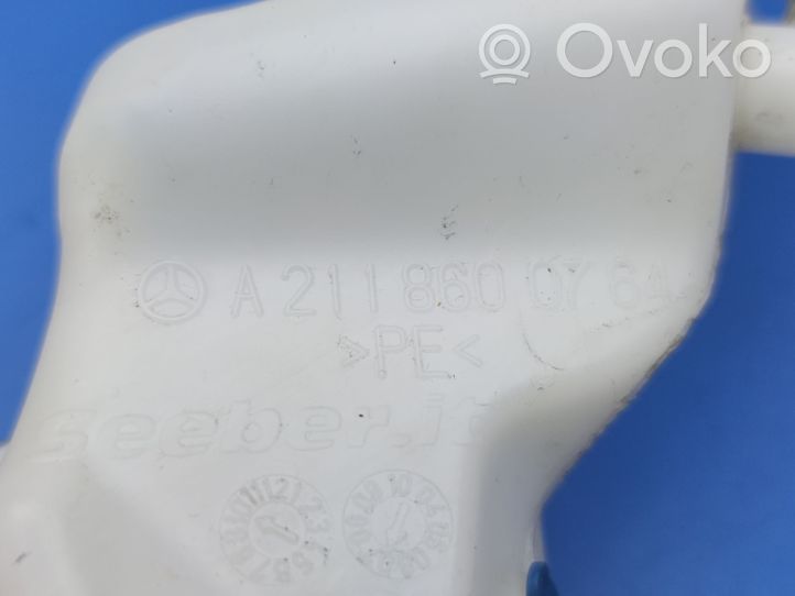 Mercedes-Benz E W211 Réservoir de liquide lave-glace 2118603960