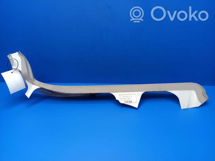 Mercedes-Benz E W211 Rivestimento inferiore laterale del sedile posteriore A2116900226