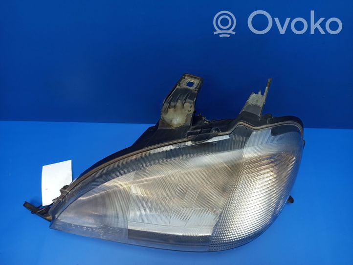 Mercedes-Benz ML W163 Lampa przednia 1638200049