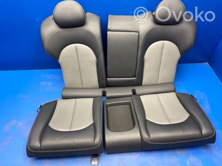 Mercedes-Benz CLK A209 C209 Rear seat W209