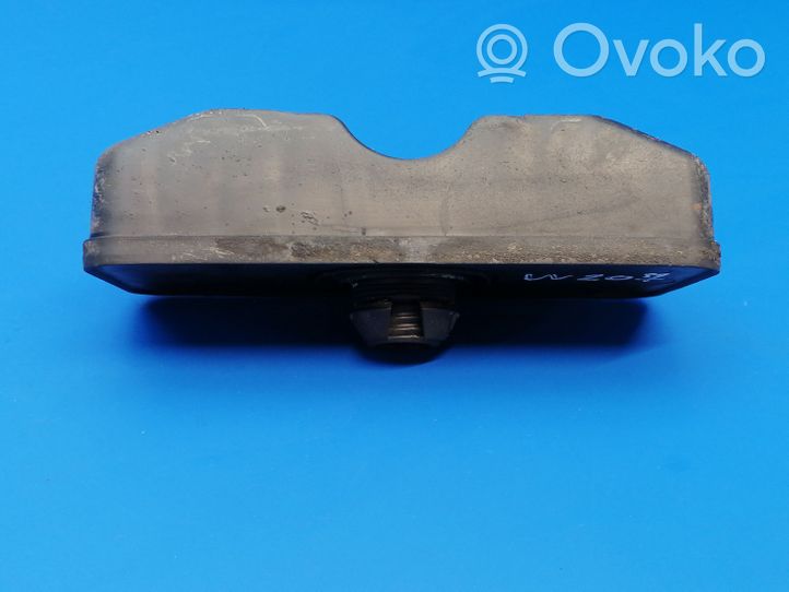 Mercedes-Benz E C207 W207 Jack pad point de levage au Cric A0009986750