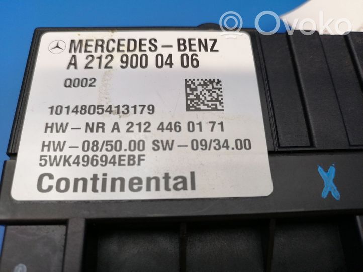 Mercedes-Benz E C207 W207 Polttoaineen ruiskutuspumpun ohjainlaite/moduuli A2129000406
