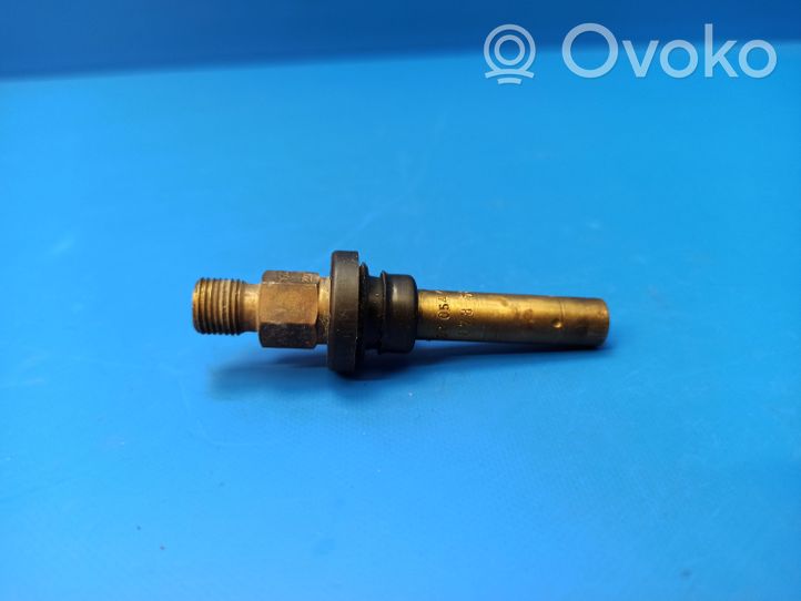 Mercedes-Benz 380 560SEC C126 Fuel injector 0000785823