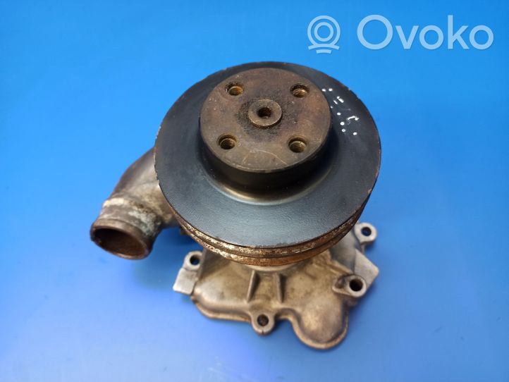 Mercedes-Benz 380 560SEC C126 Pompe de circulation d'eau 1172030174